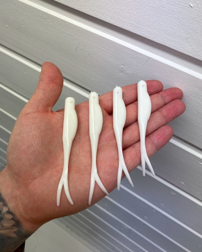 Softbait, CNR Twin Tail, 4pk, hvit, jigg, fiskeutstyr for gjedde og abbor